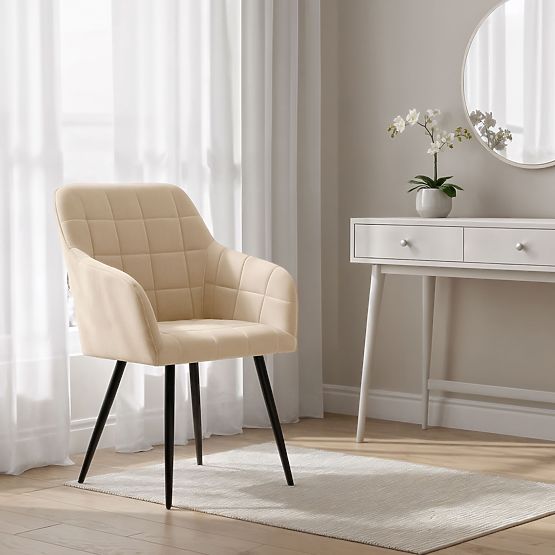 4x Oblazinjeni stol s kvadratnim prešitjem Bež LUXANO Črne noge