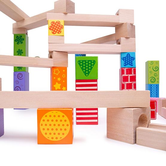 Bigjigs Toys Pisana lesena steza za žogice
