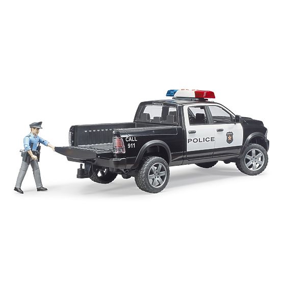 Bruder Policijski avto RAM s policistom