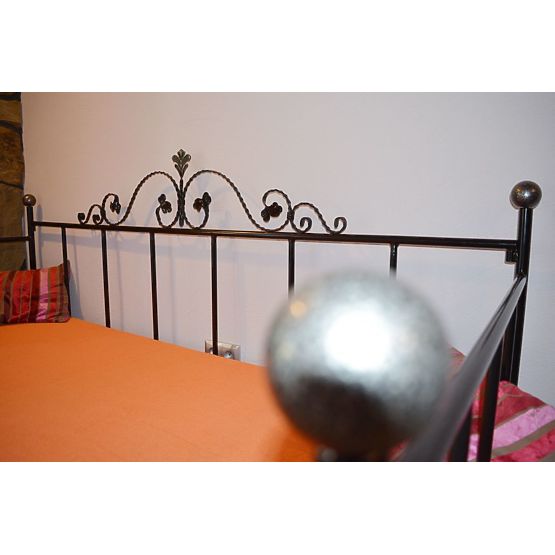 Dětská kovová postel model 15