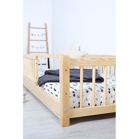 Otroška nizka postelja Montessori Ourbaby - naravna