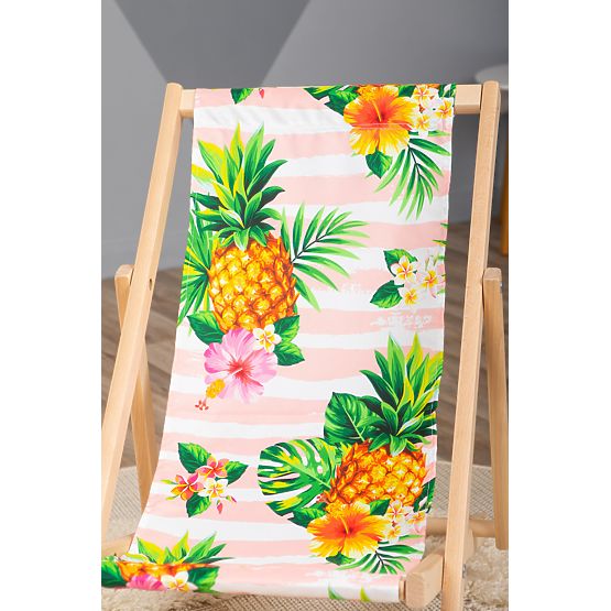 Stol za plažo iz ananasa