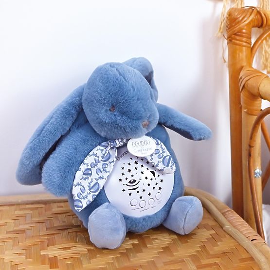 Doudou Glasbena skrinjica s projekcijo Zajček moder