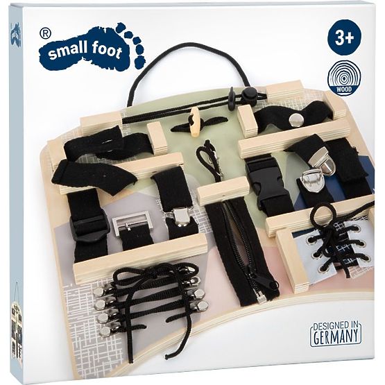 Izobraževalna tabla z zaponkami, sponkami in vezalkami