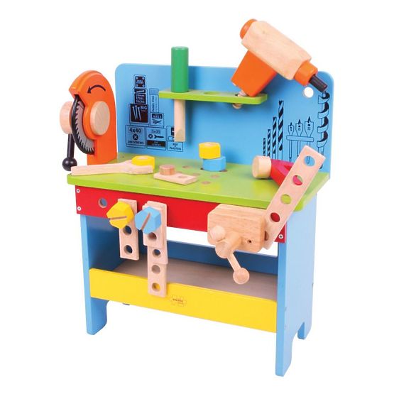 Lesena delavnica DIY z orodji