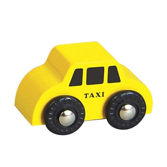 Lesena garaža z dvigalom