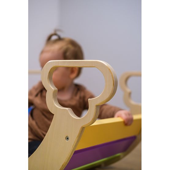 Lesena gugalnica montessori - mavrica
