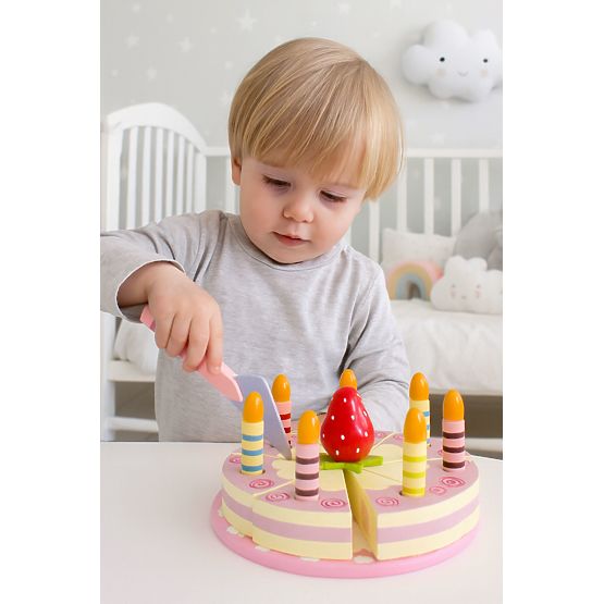 Lesena tortna garnitura na ježka svečke jagoda za otroke 15 elementov ECOTOYS
