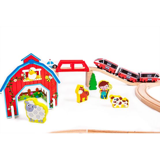 Lesena vlakovna proga z baterijskim vlakom