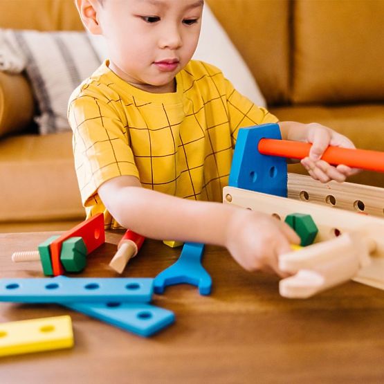 Leseni gradbeni set Melissa & Doug