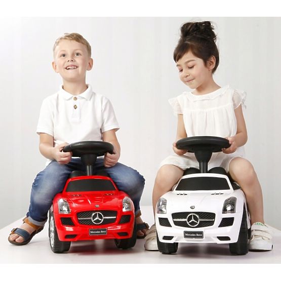Mercedes SLS odbijač - rdeč