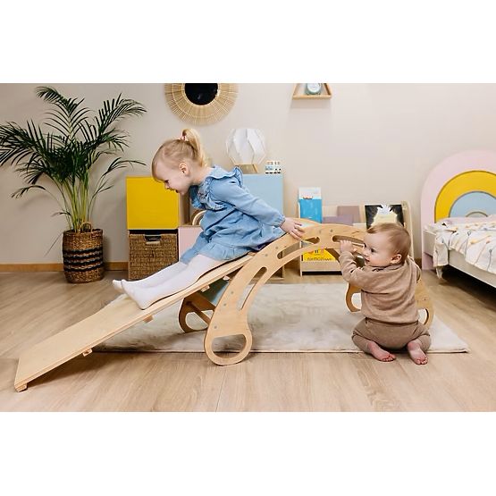 Montessori tobogan - naravni