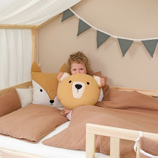 Mušelinski vzglavnik Ourbaby Ø 35 cm Medved - gorčična barva