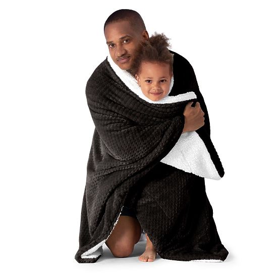 Odeja SHLEEPY črna z žakardnim vzorom klasični slog 130x180