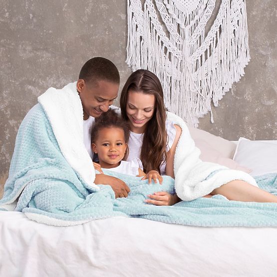 Odeja SHLEEPY svetlo modra žakardni vzorec klasični stil 70x150