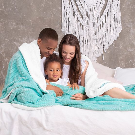 Odeja SHLEEPY turkizna z žakardnim vzorom klasičen stil 220x240