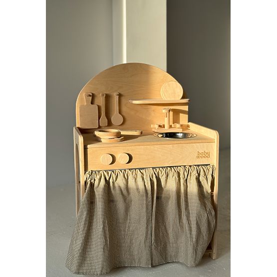 Otroška lesena kuhinja - naravna