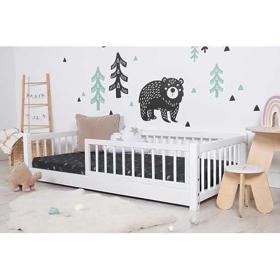 Otroška nizka postelja Montessori Ourbaby - bela