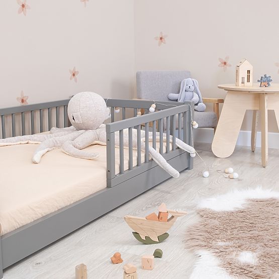 Otroška nizka postelja Montessori Ourbaby - siva