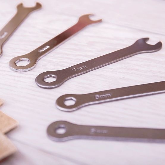 Polprofesionalni nabor orodij