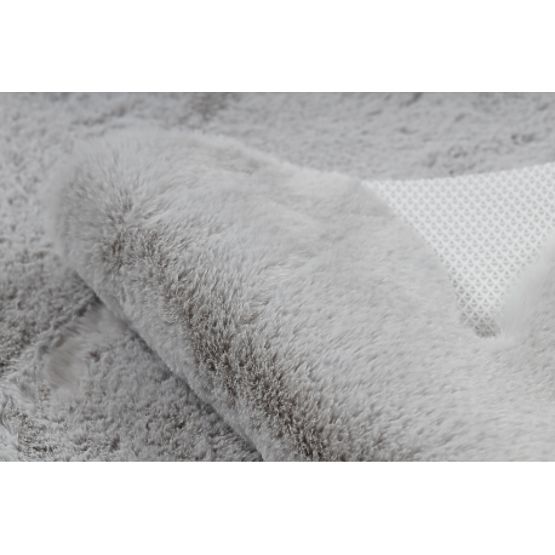 Pralna preproga SHAPE 3146 Medvedek Shaggy - siva plišasta, protizdrsna