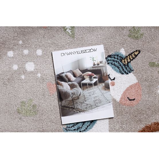 Preproga FUN Sweety za otroke, samorog, mavrica bež