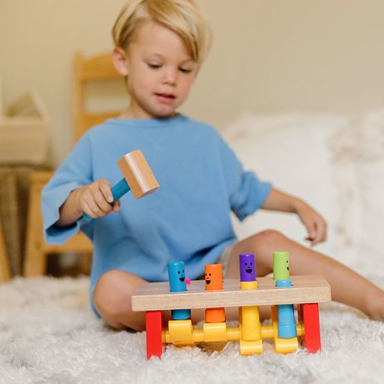 Prohazovačka skakajoči možički - zabijalna igrača Melissa and Doug