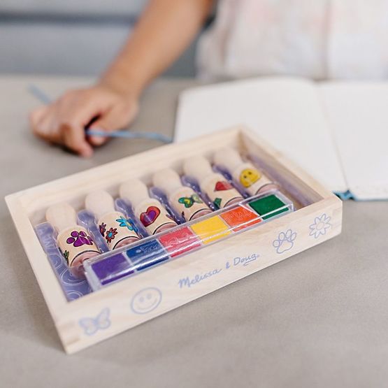 Set lesenih znamk Melissa & Doug - 6 kosov