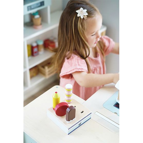 small foot Nanukov set Fresh