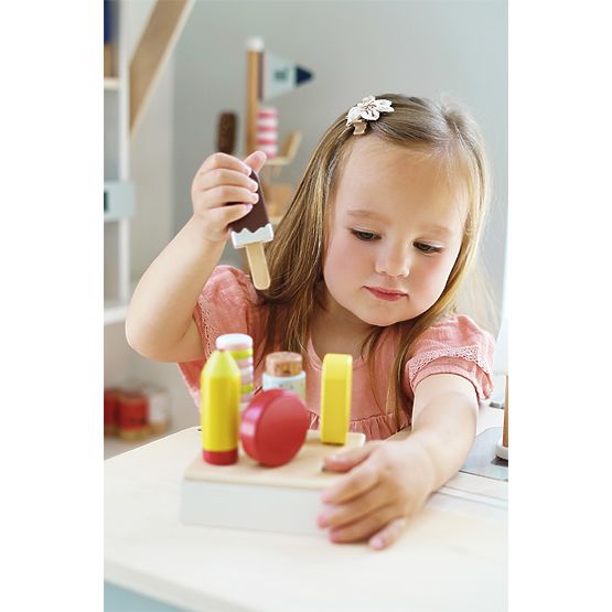 small foot Nanukov set Fresh