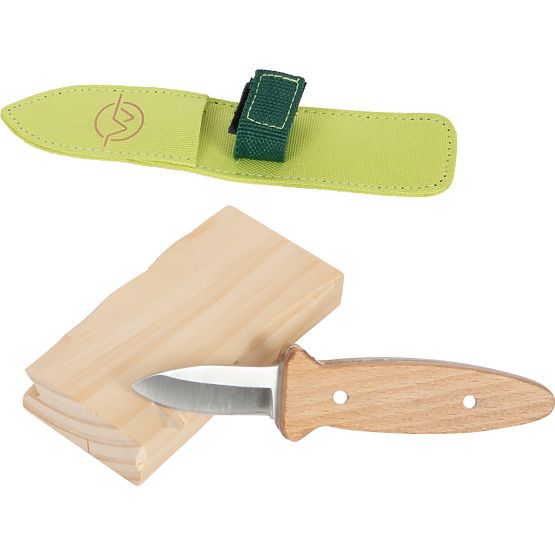 small foot Rezbarski set