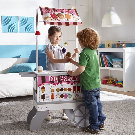 Stojte s sladoledom in osvežilnimi pijačami 2 v 1