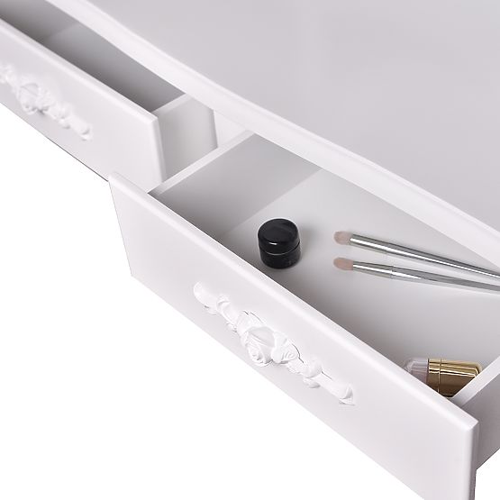 Toaletna mizica s stolom Lena