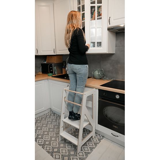 Montessori učni stolp Pola Scandi - bel