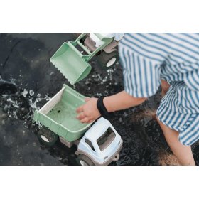 BIO traktor za peskovnik