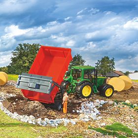 Bruder prikolica z avtomatsko zadnjo stranico, Bruder