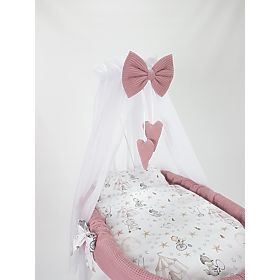 Pletena posteljica z opremo za dojenčka - Cirkus