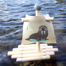 small foot Vodna igrača - splav z mrožem